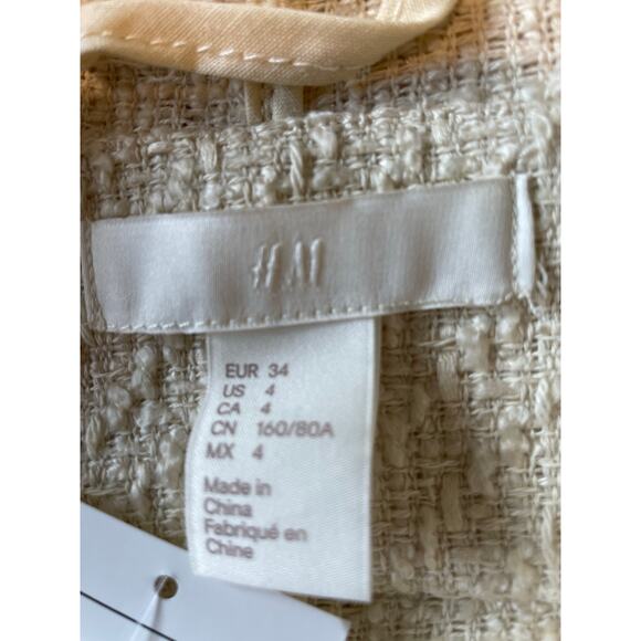 H&M Tweed Cream Moto Jacket NWT Fringe Hem Silver Hardware Sz 4 Shabby Chic - Picture 3 of 13